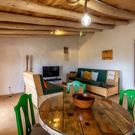 Flatguest Casa Tazirga * Santa Maria de Guia de Gran Canaria